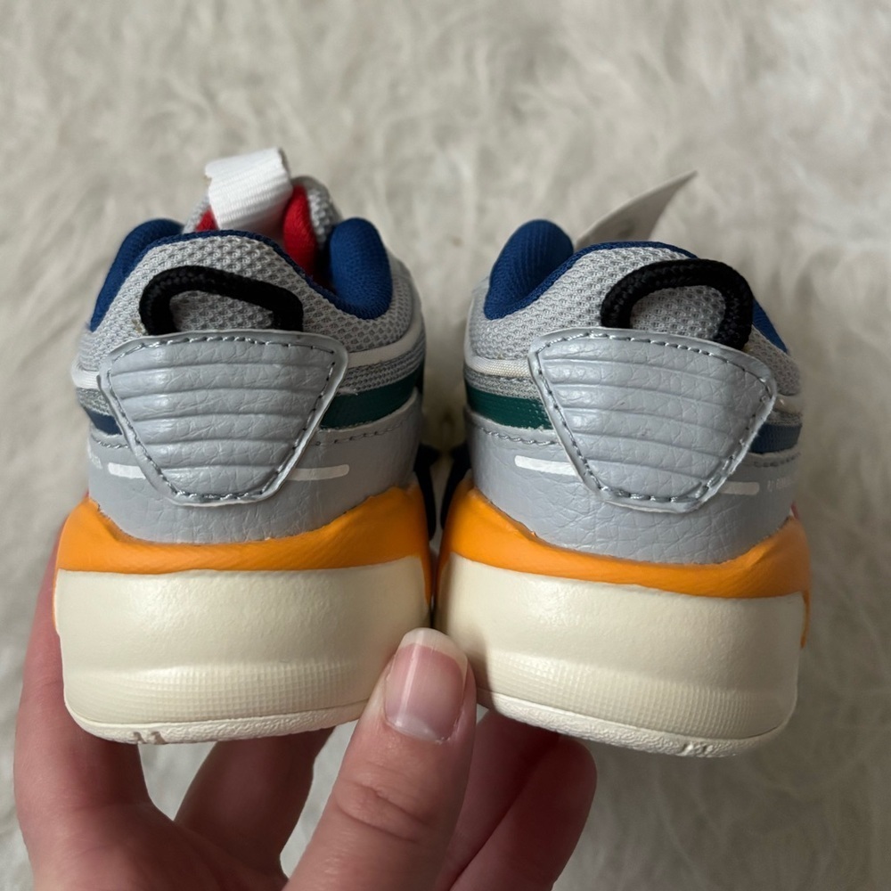Puma Colorful Kicks for Cool Baby - Picture 5 of 7